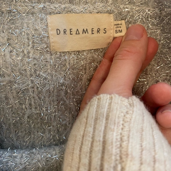 S Dreamer’s sparkle crewneck - Picture 2 of 2